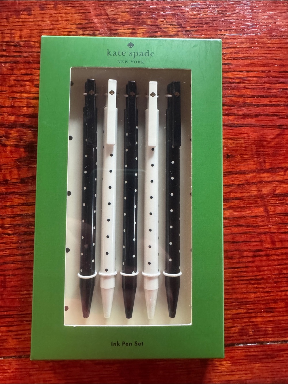 Kate Spade New York polka dot click pen set of 5 with black ink